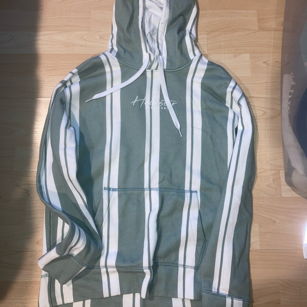 Hollister Hoodie